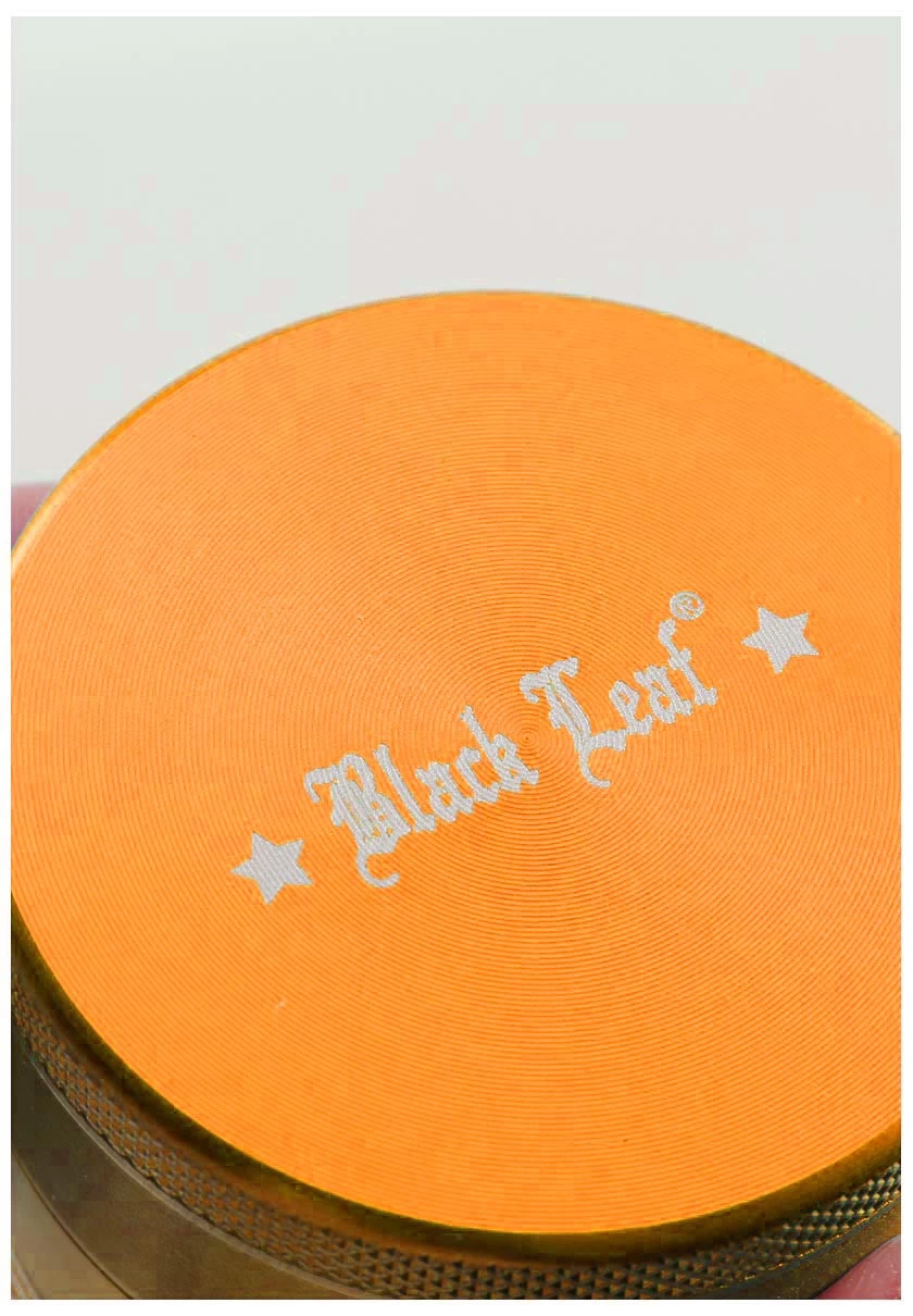 Black Leaf Mandala Al. Grinder 4-part Amber 4 Black Leaf Mandala Al. Grinder 4-part Amber - Image 2